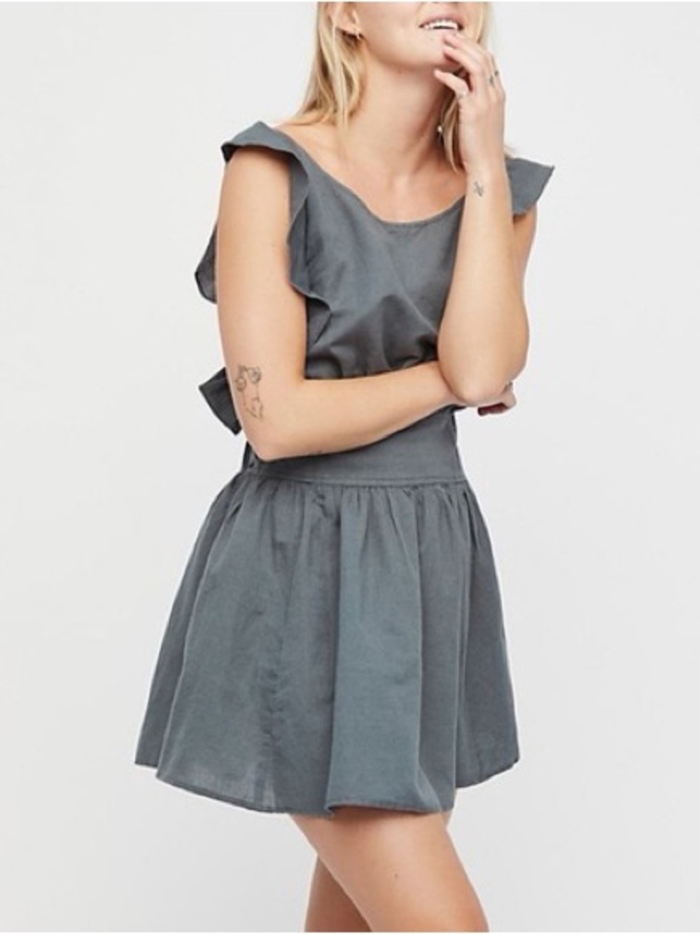 Free People Erin Mini Dress 100% linen open back bow tie flutter sleev sz small